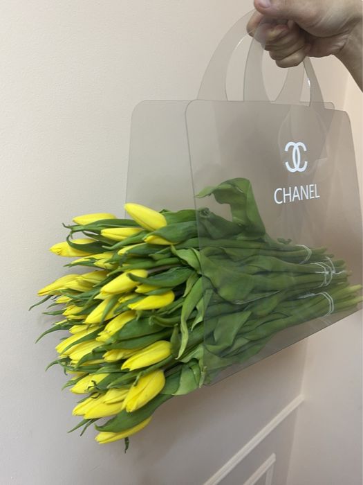 Продаю тюльпаны.