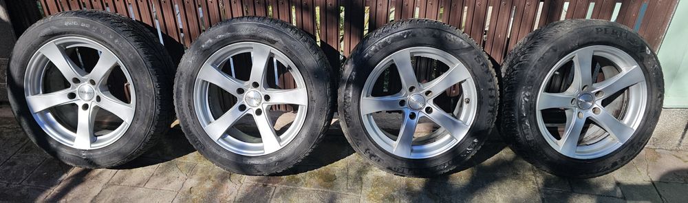 Jante 4x Dezent 5x120 R17 225/55/17 SET de IARNA