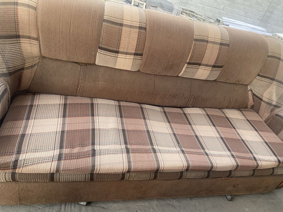 Продам диван с креслом