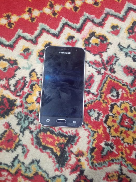 Телефон сомсунг  быу