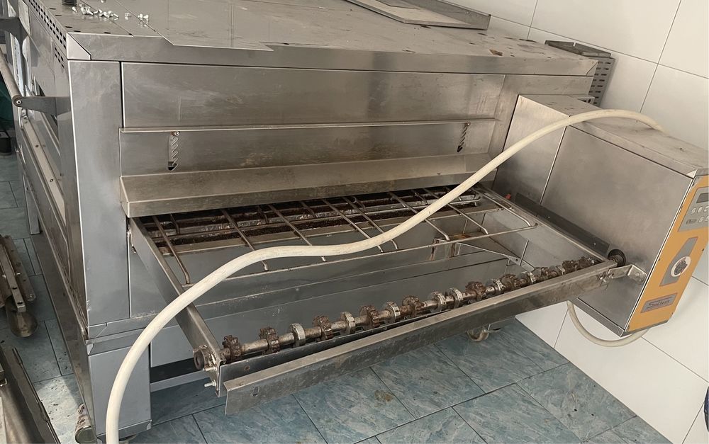 Cuptor Zanolli Synthesis pentru pizza sau covrigi