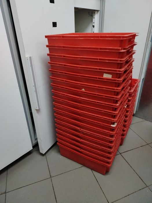 Ящики пластиковые