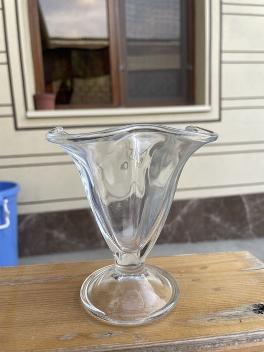 Мороженый учун идиш