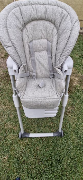 Scaun de masă pt copii