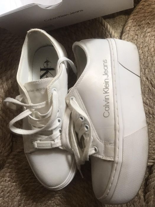 Кецове Келвин Клайн