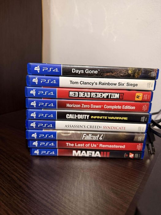 PS 4 18 jocuri 2 controler