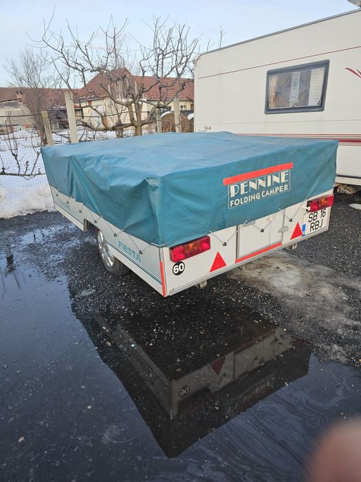 Rulota camper cort pliabil