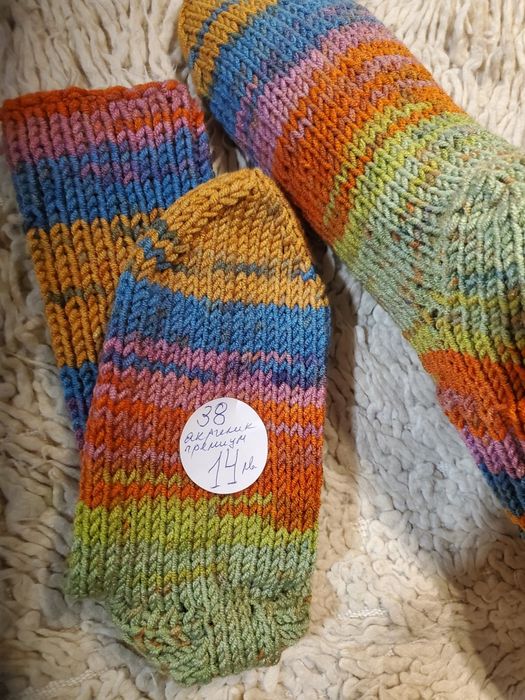 Ръчно плетени дамски чорапи от вълна, размер 39