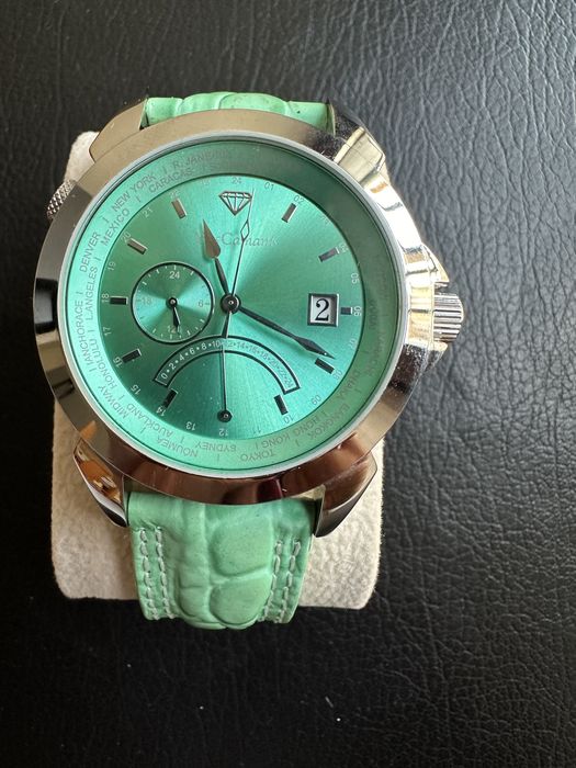 Часовник Yves Camani