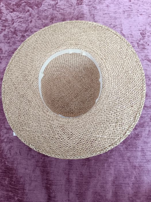 Луксозна английска дамска шапка марка Cangol