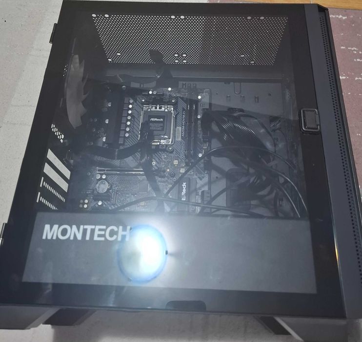 Vind piese de calculator