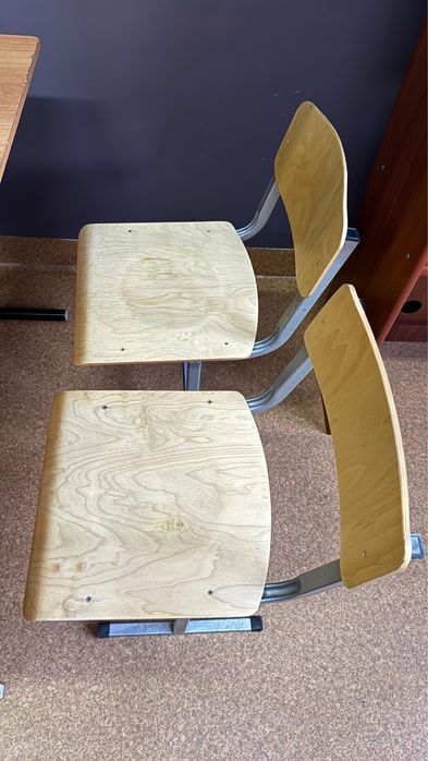 Продам парты, стулья