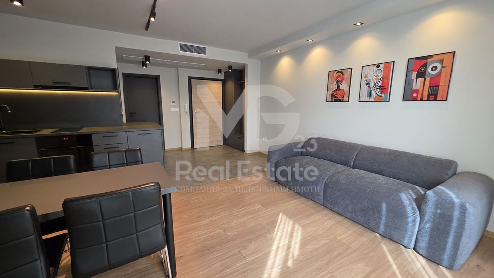 2-стаен в Пловдив-Център площ 69 цена 650