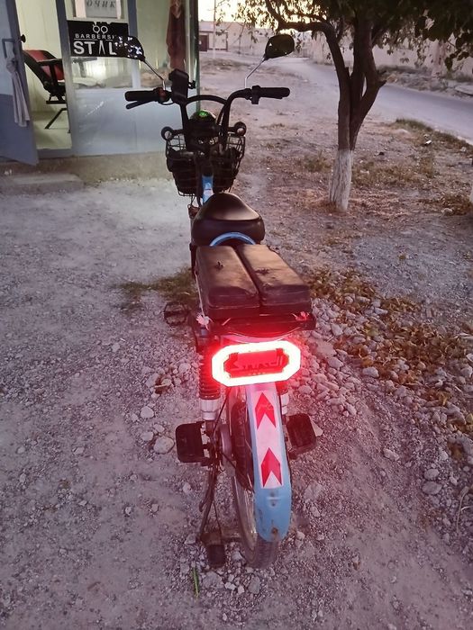 Сотилади. БАТАРЕЯ ЯНГИ. 48v 20 ah.