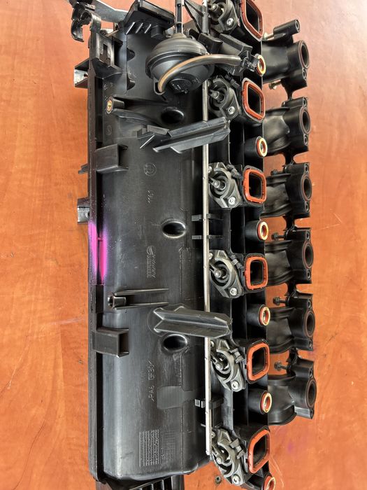 Galerie admisie Bmw e91,e90 motor 3.0 d m57 ,306d3
