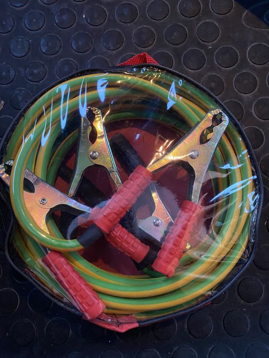 Cabluri pornire auto