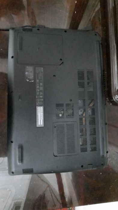 ACER noutbuk Celeron(R) CPU 3867U