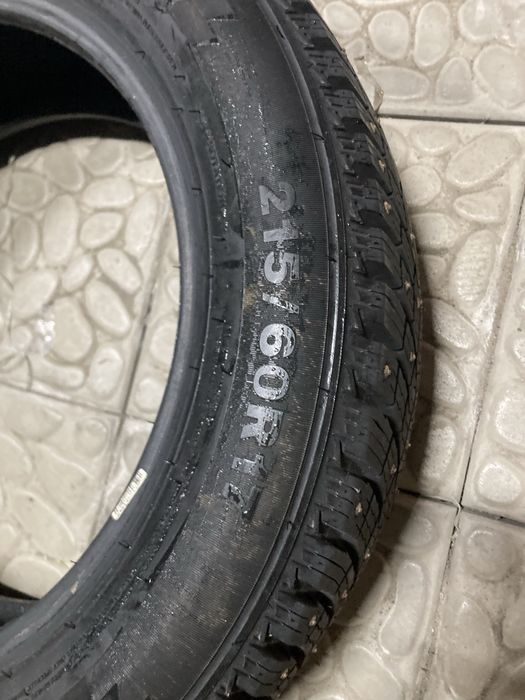 Резина 215/60/17