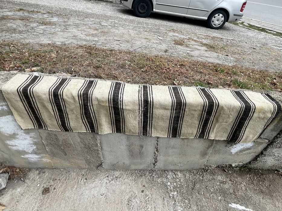 Ръчно тъкани черги