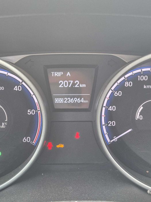 HYUNDAI ix35 2012 — imagine 5