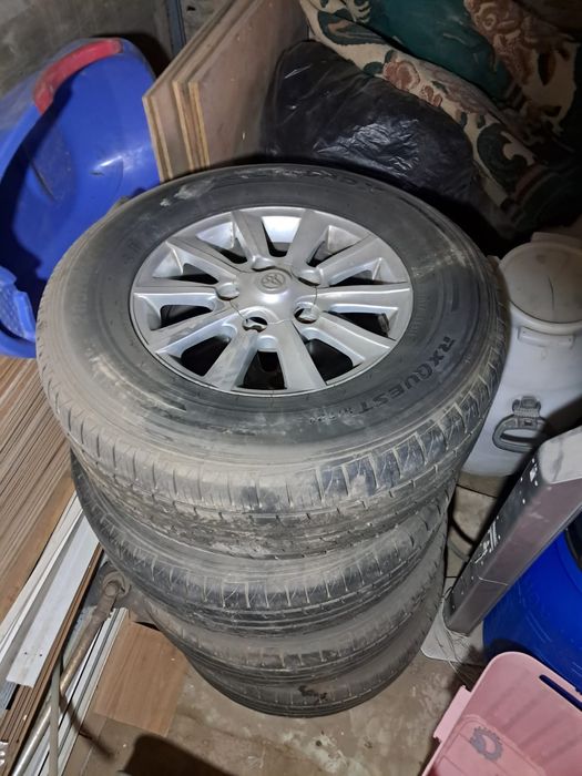 Шины с дисками от Toyota land cruiser 200 285/65R17