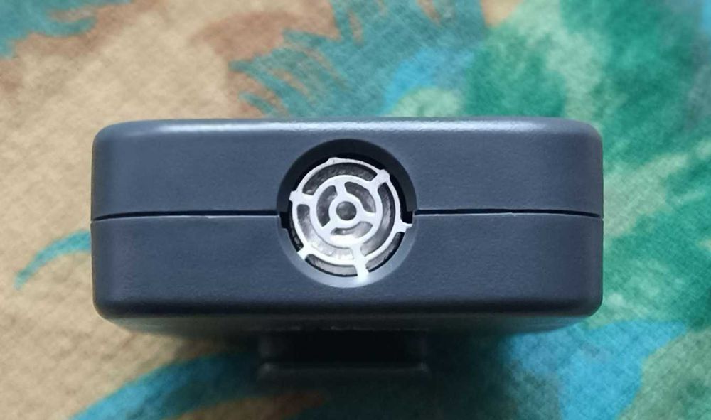 Ултразвуков уред за персонална защита от кучета до 8 метра. Нов.