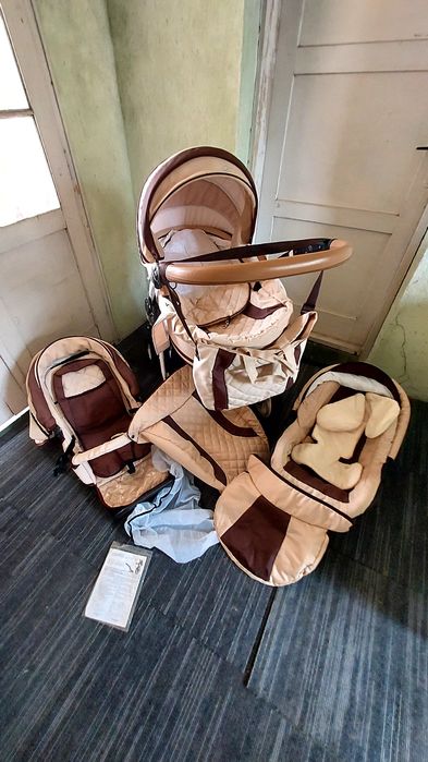 Детска количка Carrera