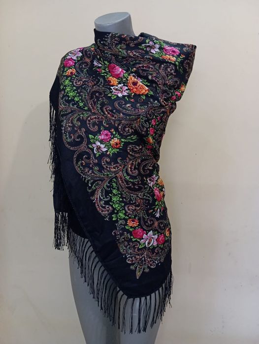 Шал в ручки стил