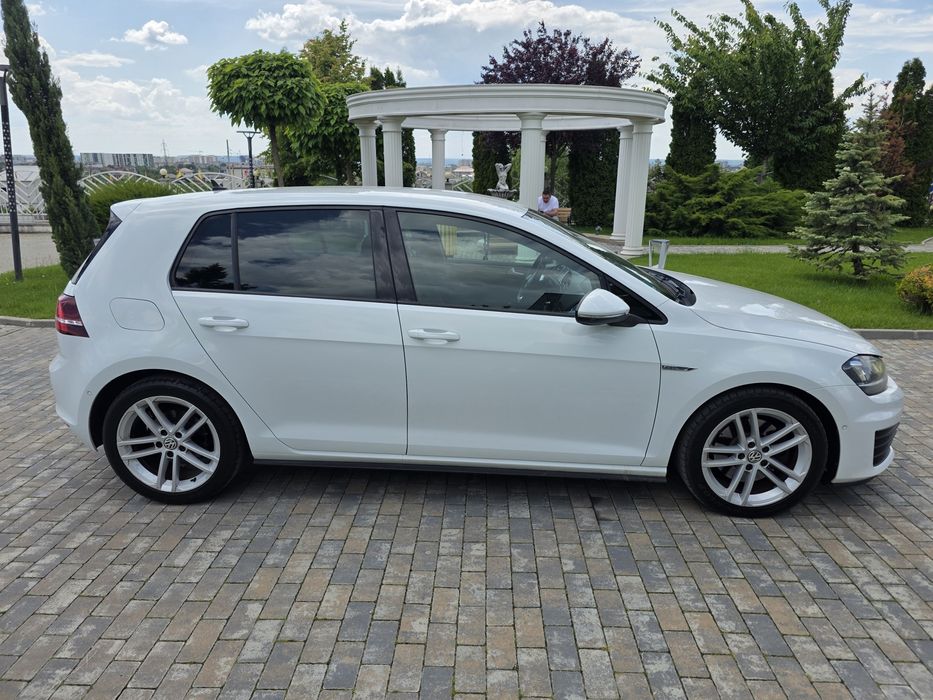 VW Golf 7 GTD # Model 2014 # EURO 6 # 2.0 Diesel 184cp # BiXenon # LED # Navigatie # Camera # Webasto