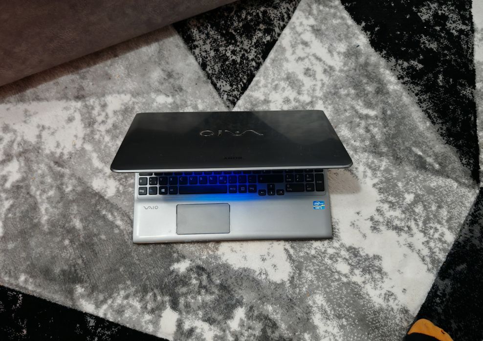 Sony Vaio i7 gen 3