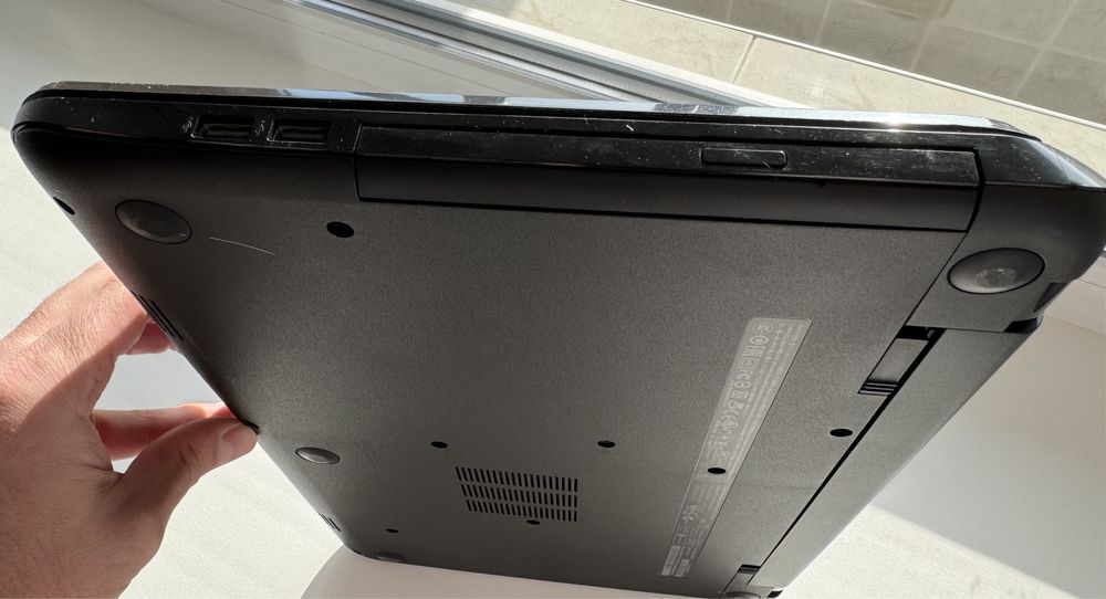 Ноутбук Hewlett-Packerd HP 15-g015sr