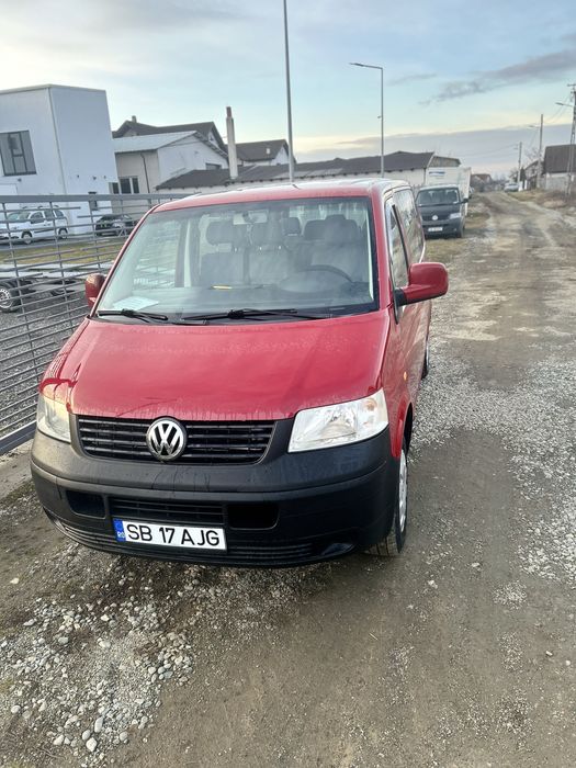 Vand vw t5 8+1 locuri