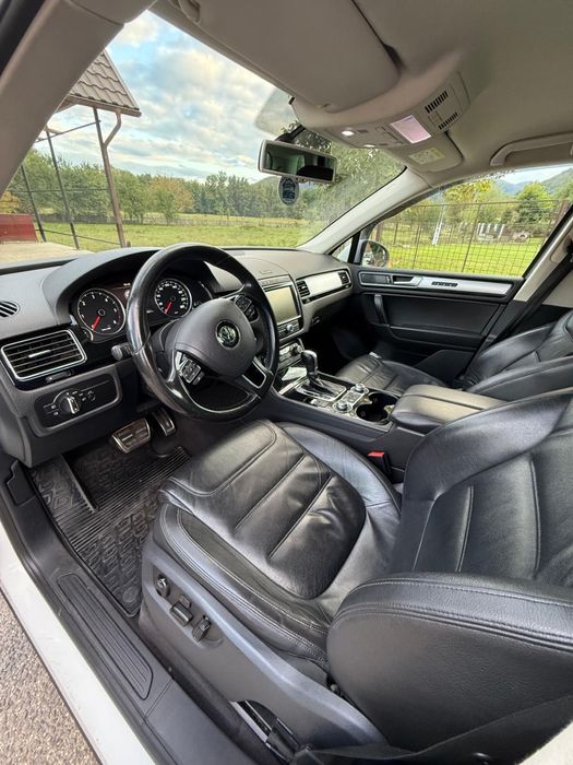 Vând Vw Touareg 3.0TDI V6 262cp  Euro6