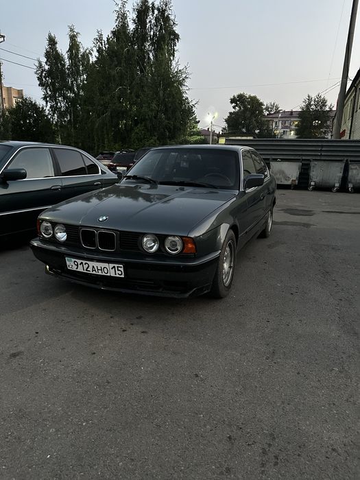 Продам BMW 520 цена 2,5