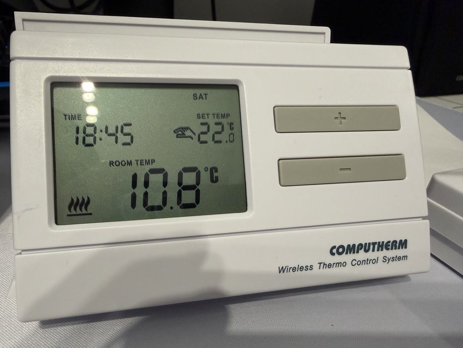 Безжичен дигитален термостат Computherm Q7RF