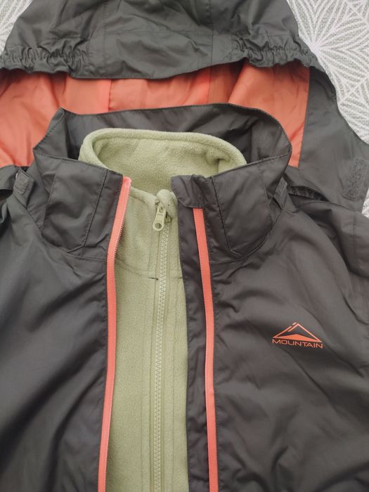 Детско есенно яке  размер 122/128