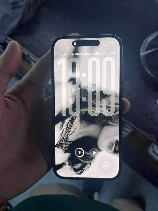 Продам Iphone 15 128gb