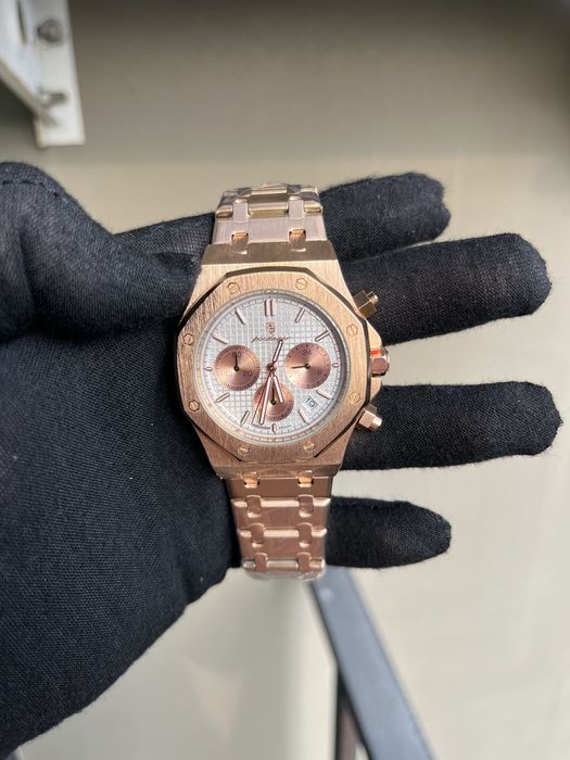 Часовник poedegar НАМАЛЕН