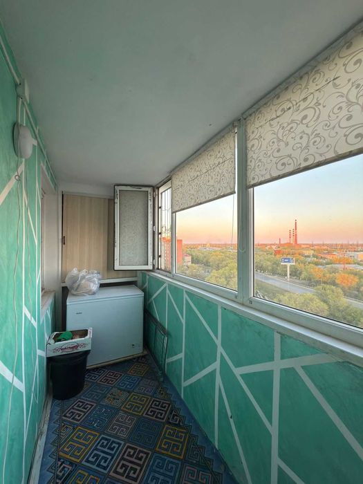 продается 2 ком квартира район 22 школа