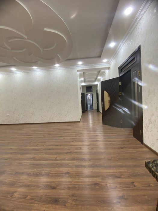 Сергели. Шокирарык. Участок 5соток 12комнат с подвалом.