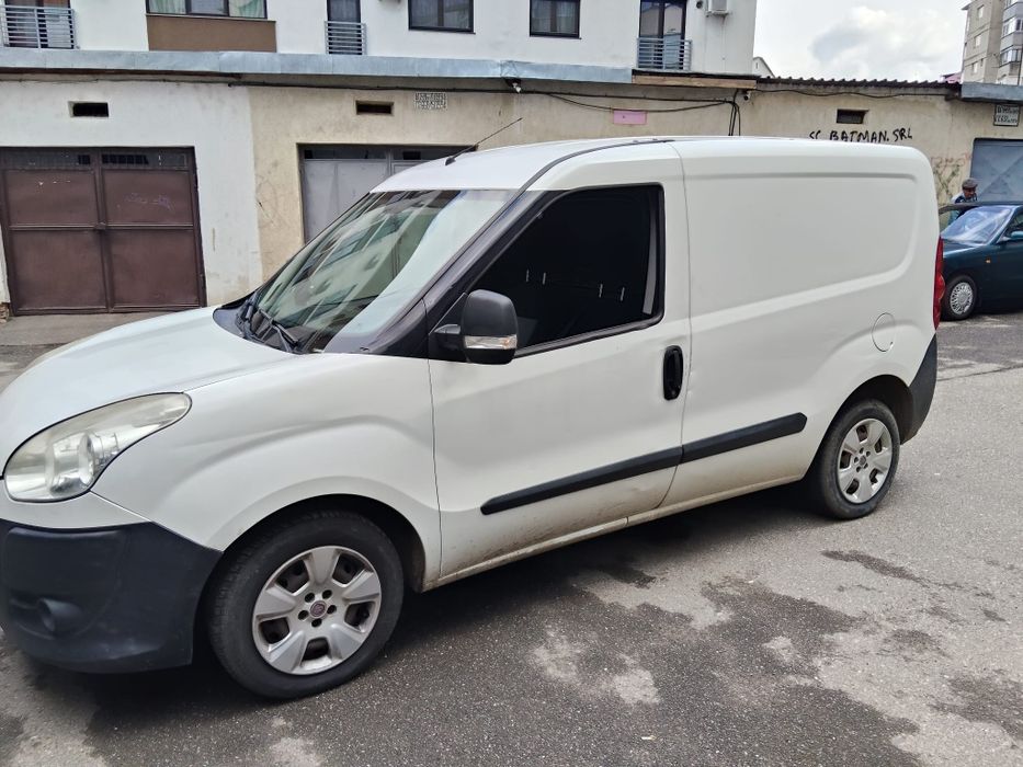 Fiat Dablo alb 2013