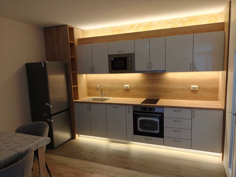 Дава се под наем Двустаен апартамент в Пловдив, Въстанически - 70 кв.м за 558.45 € - Снимка #3