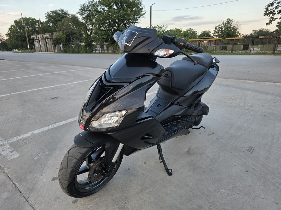 Aprilia Sr 50cc 2006g. Инжекцион