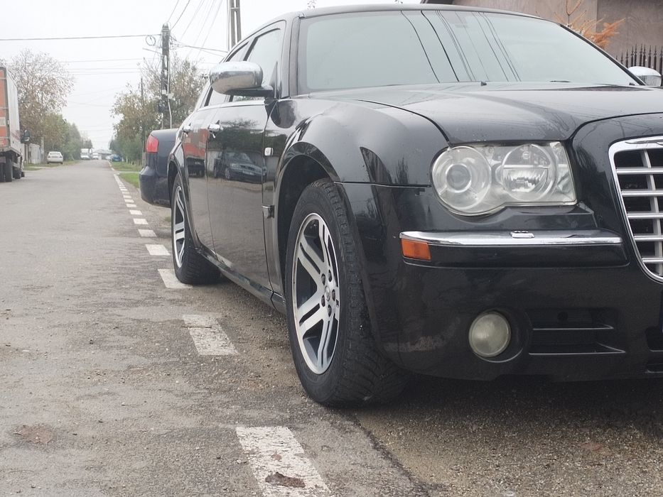 Chrysler 300C diesel, 4.523 € — imagine 3