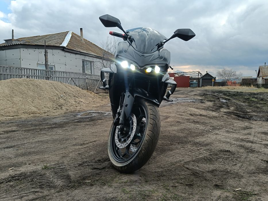 Электромотоцикл Ducati