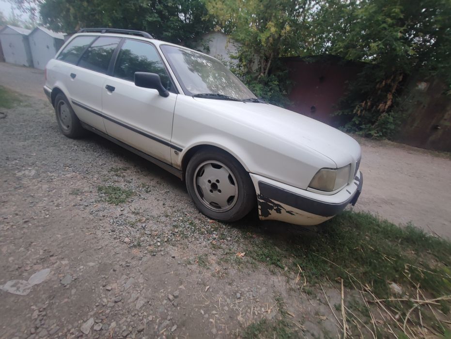 Продам дизельную Ауди