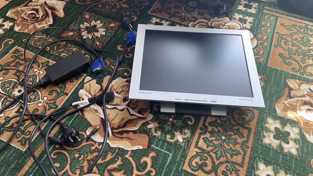 Продам монитор