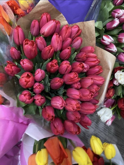Готовые букеты тюльпан