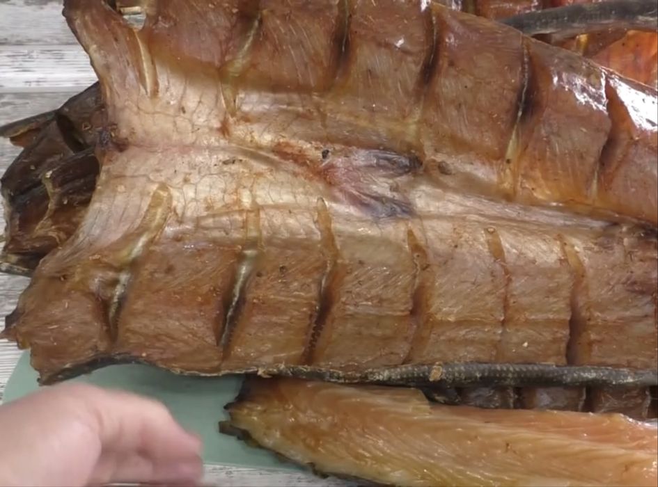 Копченный рыба в Астане