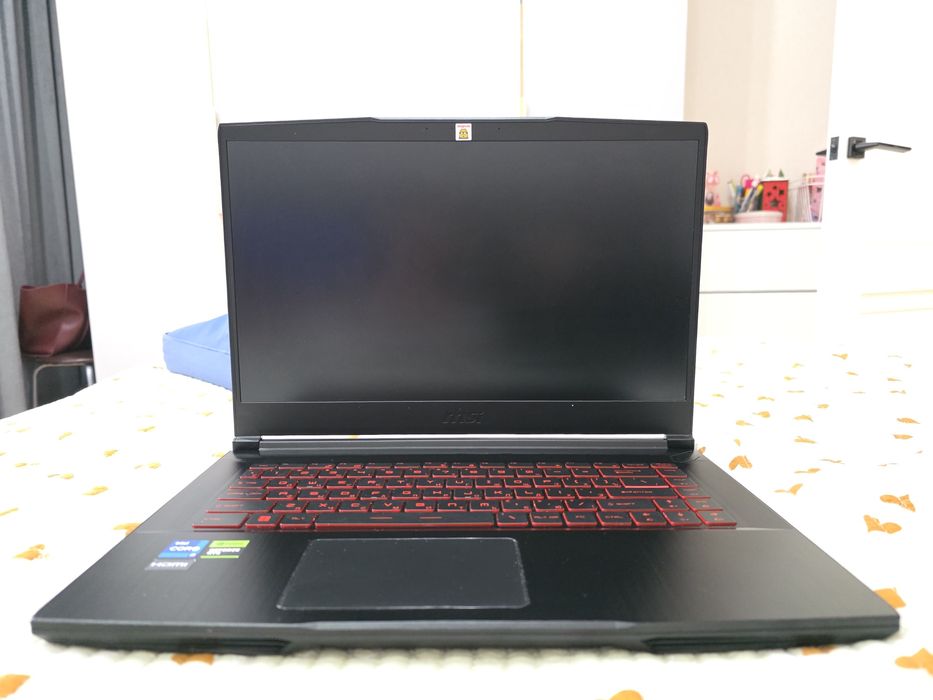 Продам игровой ноутбук MSI Thin GF63 12VF.